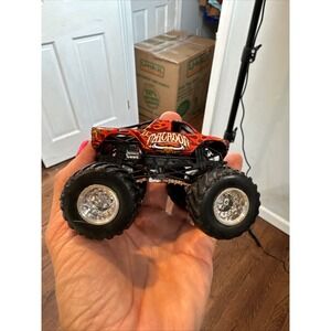 Hot Wheels El Matador Monster Truck Red Flames‎ Bull Diecast Toy Vehicle